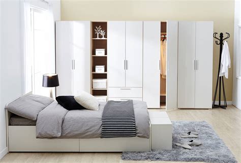 13+ White Wardrobe Designs Ideas | White Bedroom Wardrobes