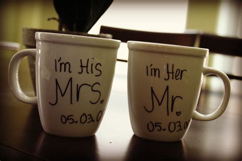 Diy His And Her Mugs Sharpie And Baked For 30 Mins At 350 Degrees Diy