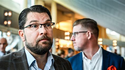 Åkesson Vill Se över Biståndet Till Turkiet Svd