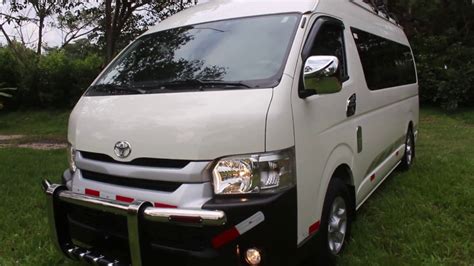 TOYOTA HIACE 2016 TECHO ALTO 16 PASAJEROS 3 0 DIÉSEL 31000 KMS