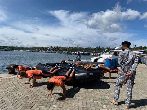 Philippine Coast Guard On Twitter Tingnan Mga Tauhan Ng