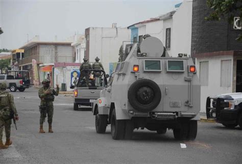 Un Detenido En Cateo En Fraccionamiento Geovillas Los Pinos De Veracruz Video