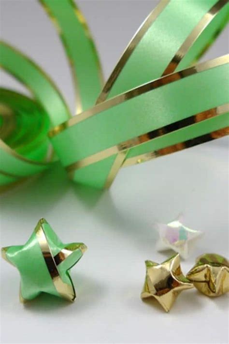 30 DIY Paper Star Decorations Ideas Tutorials In