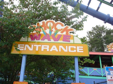 Shockwave Kings Dominion Coasterpedia The Roller Coaster And Flat