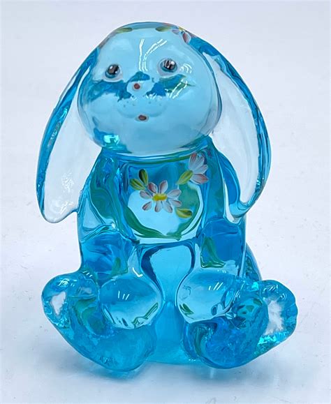 Fenton Blue Bunny