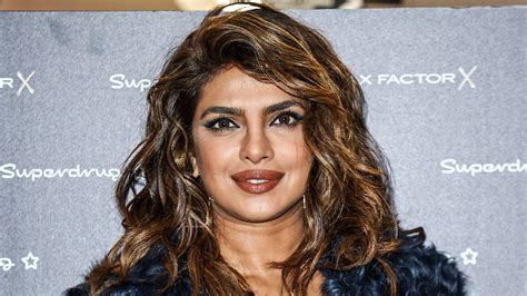 Priyanka Chopra Pose Avec Sa Fille Pour Vogue Et Se Confie Sur Sa