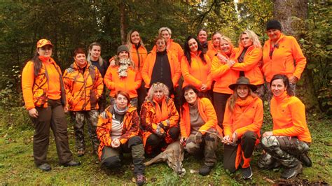 Les Chasseresses Du Jura Organisent Leur 1er Week End De Chasse Le Chasseur Français