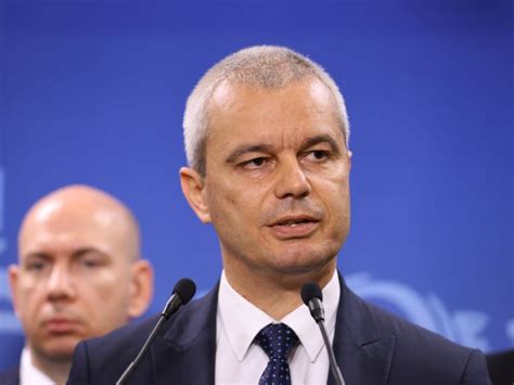 Протест срещу властта: "Възраждане" иска оставка на Тагарев - България ...