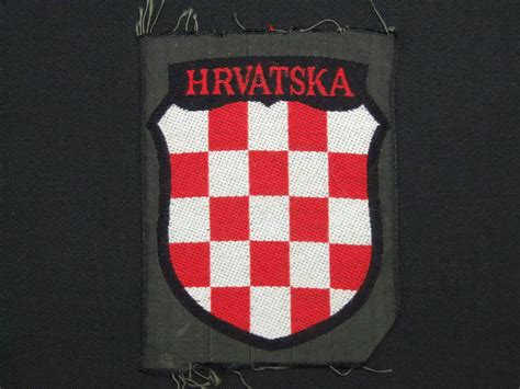 Arm Shield for the Croatian Volunteers in Cloth shoulder titles