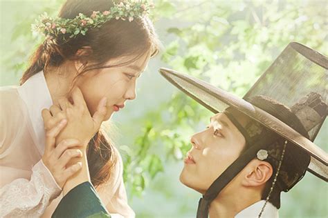 30 Rekomendasi Drakor Romance Terbaik Yang Bikin Senyum Dafunda