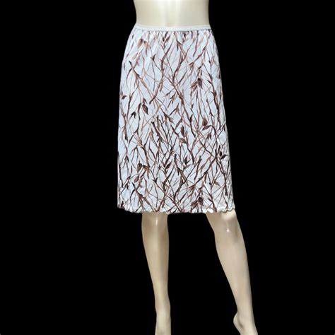 Vintage Vassarette Nylon Half Slip Skirt Leaf Print S Gem