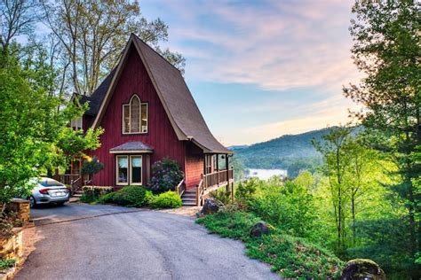 Chatuge Lake Cabin Rentals House And Cabin Rentals Airbnb