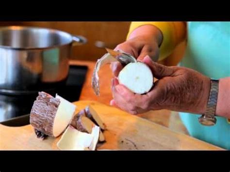 How To Peel A Cassava Yuca Flor S Peruvian Kitchen Yucca Root