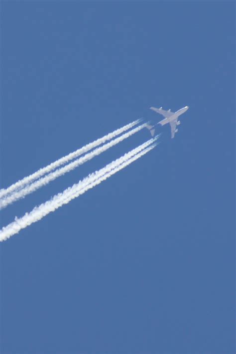 The Field Lab Plane Spotting