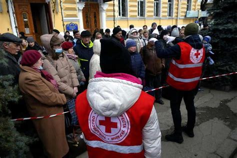 A Ucrânia Anunciou A Reabertura De Corredores Humanitários Para Evacuar