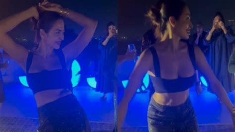 Malaika Arora Grooves To Chaiyya Chaiyya Song At Jhalak Dikhhla Jaa