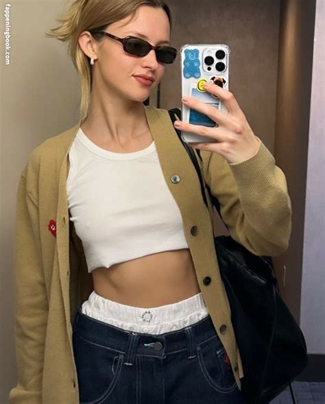 Angèle Van Laeken u147788082 Nude OnlyFans Leaks The Fappening