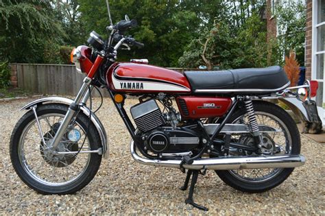 Restored Yamaha RD350 - 1975 Photographs at Classic Bikes Restored ...