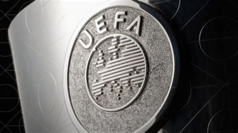 uefa hukum arsenal   buntut pengaturan skor satu pemain