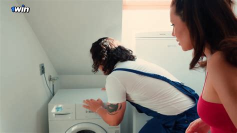 Luna Roulette Hot Milf Called A Plumber And Of Course Knows How To Thank Him