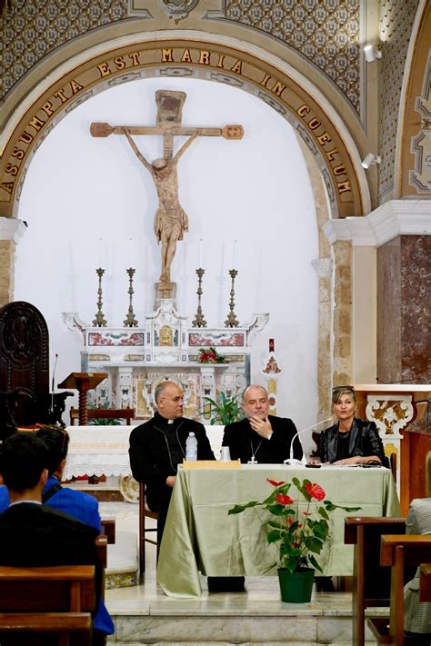 Presentato Il Progetto Di Restauro Del Duomo Di Isola Di Capo Rizzuto