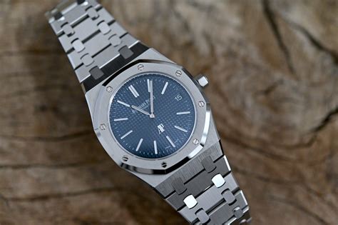 Buying Guide Our Top 5 Versions Of The Audemars Piguet Royal Oak