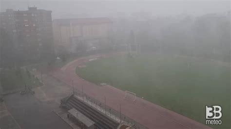 Maltempo Nubifragio A Milano Grandine E Vento Forte B Meteo