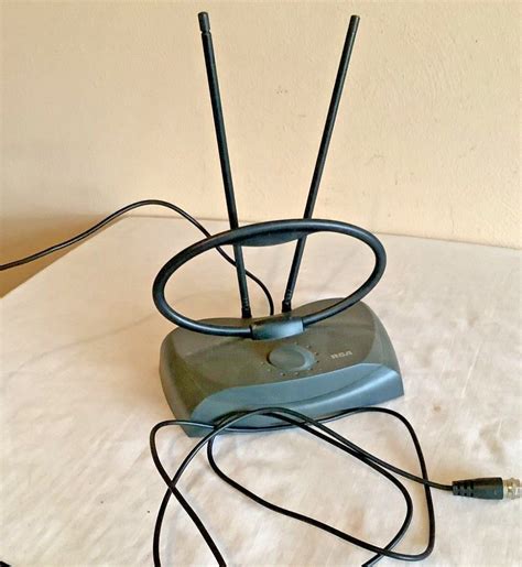 Rca Indoor Dipole Loop Tv Antenna Model Ant121