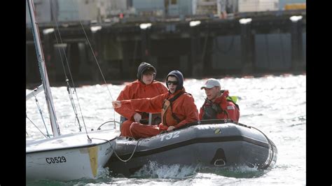 Sea Cadets Practice Righting Capsized Sailboat Les Cadets De La