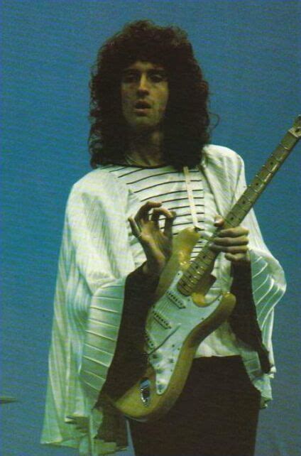 Brians Fab Stage Outfit 4love It Brian May Queen Videos Queen