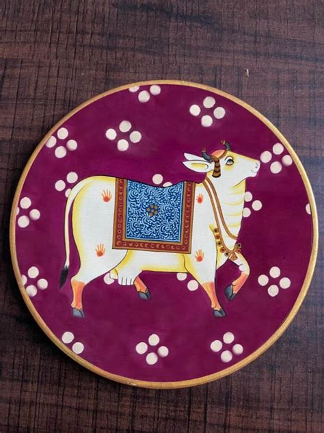 Pichwai Hand Painted Wooden Plates For Home Decoration Cow Painting