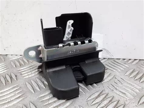 Volkswagen T Cross Tailgate Boot Lock Hatchback 2g6827505b 19 24 £3000
