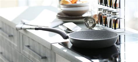 Can You Put A Hot Pan On Quartz Quality Granite Quartz Countertops Real Craftsmanship In
