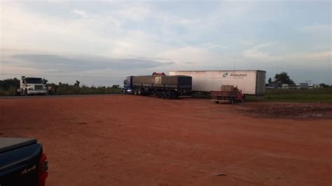 Manifestantes Bloqueiam Trecho Da Br Em Roraima Roraima G