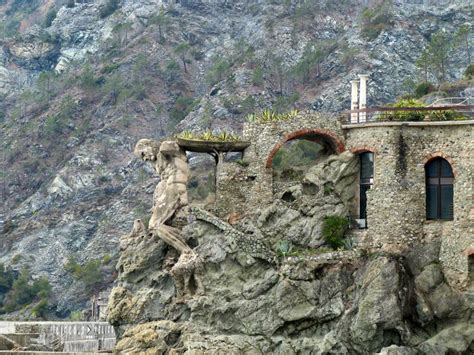 Cinque Terre: An Introduction to the Five Towns of Cinque Terre