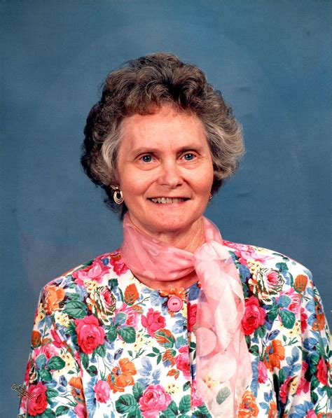 In Loving Memory of Margaret Daniels: Obituary and Details 8