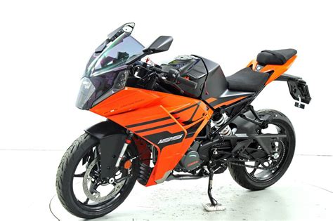 Ktm Rc 125 Abs Bis 125 Ccm Motorräder Moto Center Solothurn
