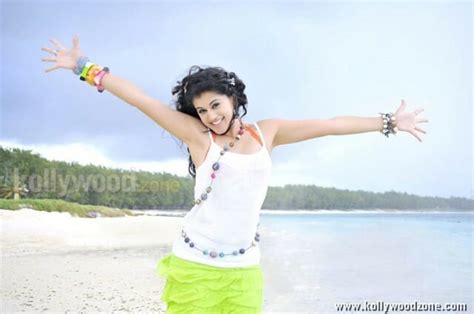 Hot Taapsee Pannu Pictures 01 58091 Kollywood Zone