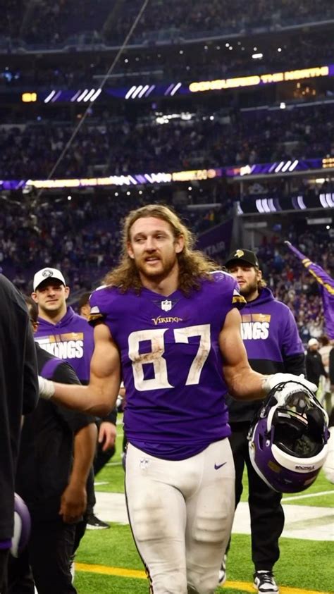 REVISTA BOCETOS on Twitter AsOne Minnesota Vikings históricos