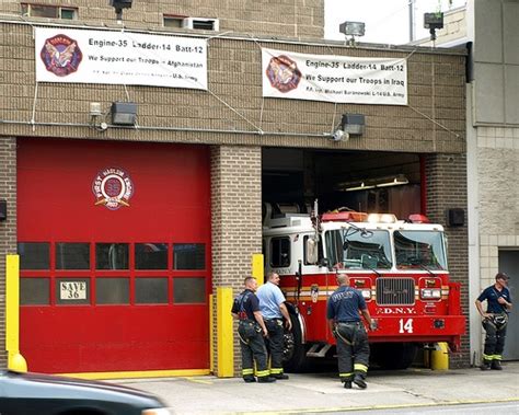 E035 Fdny Firehouse Engine 35 Ladder 14 And Battalion 12 East Harlem