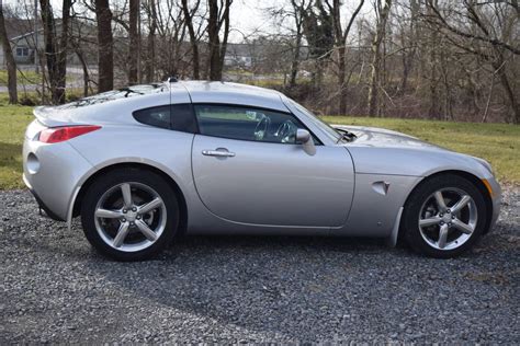 2009 Pontiac Solstice GXP Coupe | GuysWithRides.com