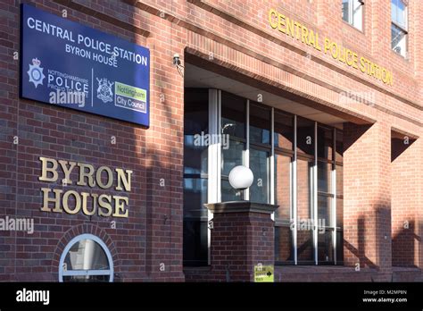 Central Police Station Byron House Nottinghamuk Stock Photo Alamy