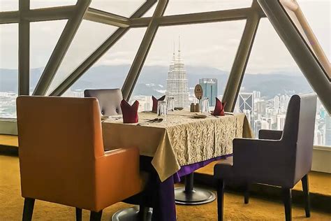 Von Singapur Private Kuala Lumpur Malakka Tour Sky Dining Zur