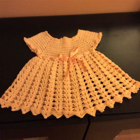 Vestido tejido a crochet para niña Crochet baby dress Mexican