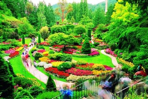 10 Most Beautiful Gardens In The World