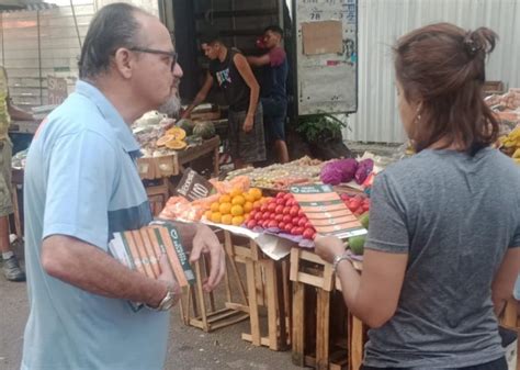 Comlurb Faz Campanha De Incentivo Coleta Seletiva Em Feira Na Pra A