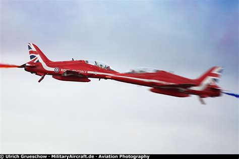 Photos: Red Arrows (BAe Hawk T.1) | MilitaryAircraft.de - Aviation Photography