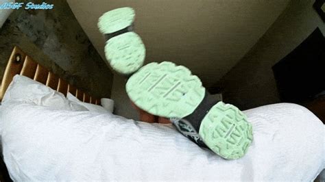 K Krystal Sneakers And Sock Soles MP Amateur Soles Giantess And