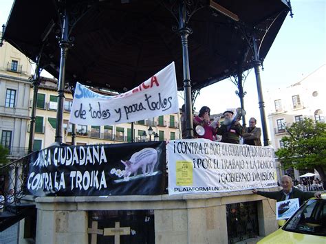 Foro Social Segovia Una Marea Ciudadana Recorre Las Calles De Segovia