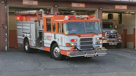 Maugansville Fire Co Engine 131 Responding To Locked Door Youtube